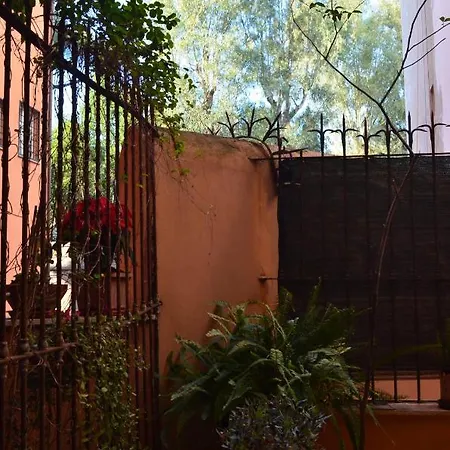 Colosseum Apartment With Big Terrace Rome Exterior photo